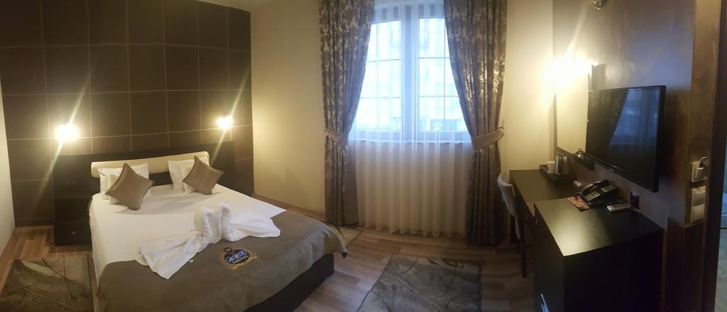 Abi Hotel Призрен Экстерьер фото